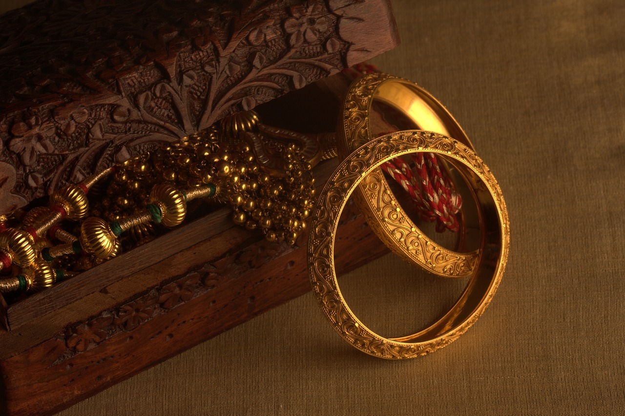 Gouden sieraden.